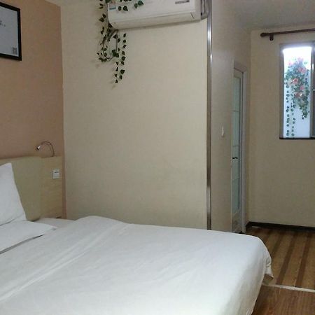 E+ Hotel Guangzhou Baixin Branch Dış mekan fotoğraf